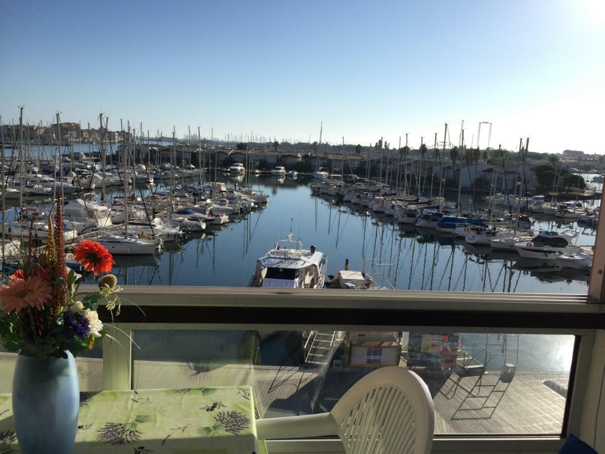 Studio face au Port Agde Exterior foto
